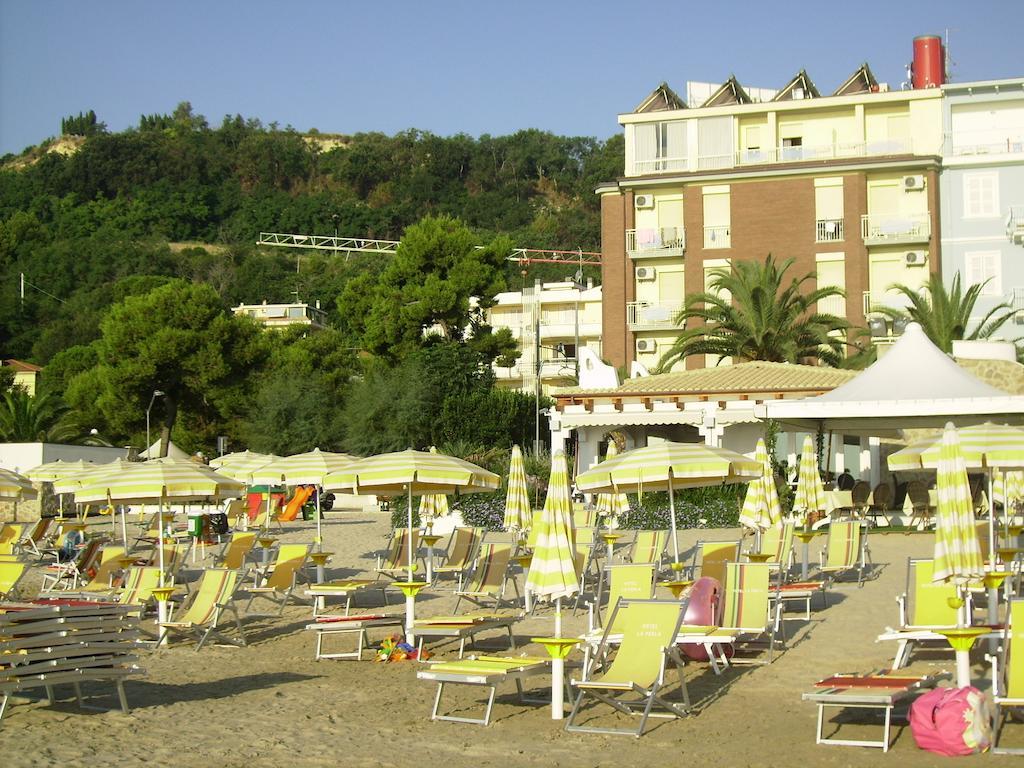 Hotel La Perla Cupra Marittima Exterior foto