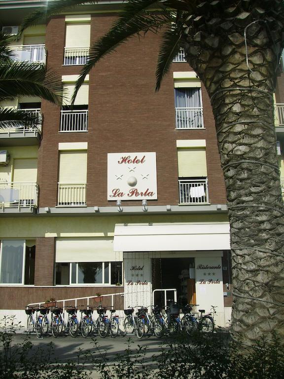 Hotel La Perla Cupra Marittima Exterior foto
